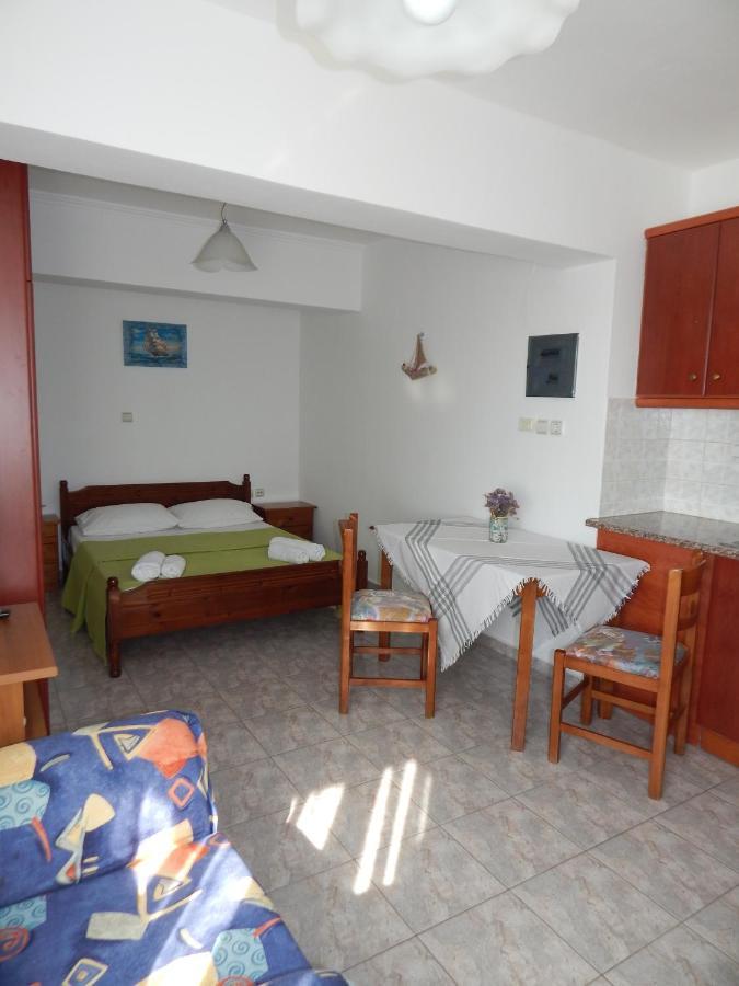 Andreas Studios Romanon Extérieur photo